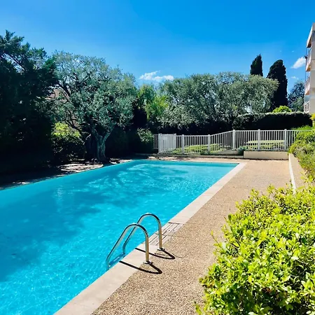 아파트 Grand T2 Lumineux, Avec Vue Et Piscine *