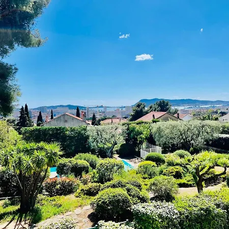 Grand T2 Lumineux, Avec Vue Et Piscine